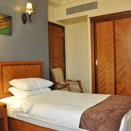 מוסקט La Rosa Hotel By Brother International מראה חיצוני תמונה