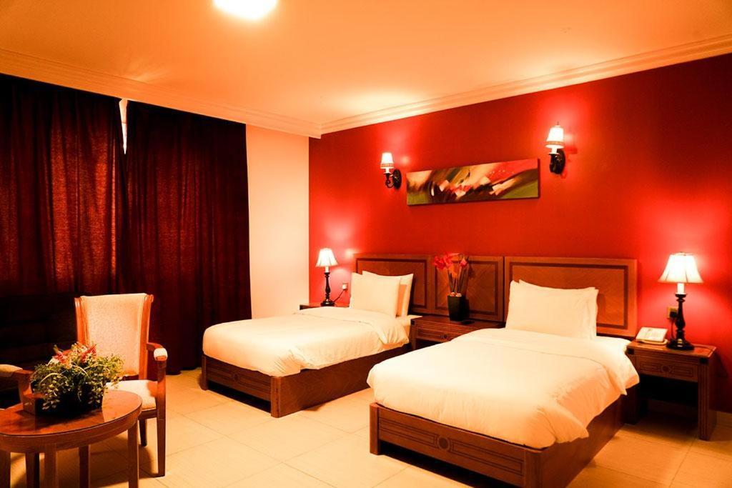 מוסקט La Rosa Hotel By Brother International מראה חיצוני תמונה