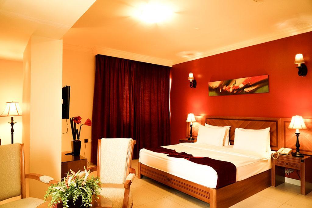 מוסקט La Rosa Hotel By Brother International מראה חיצוני תמונה