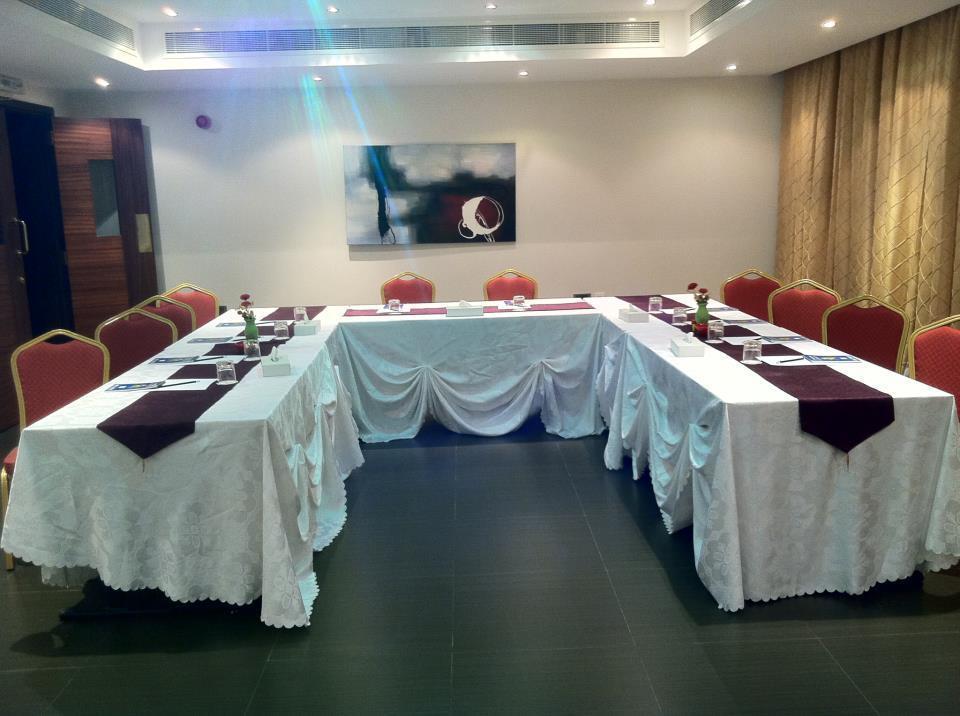 מוסקט La Rosa Hotel By Brother International מראה חיצוני תמונה